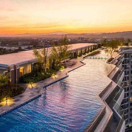 New & Cozy 2 Bedroom @ The Astra Sky River Chiang Mai Exterior photo
